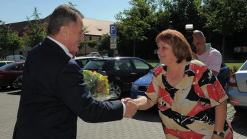 Návštěva primátora a otervírání školní jídelny - 28.6.2011
