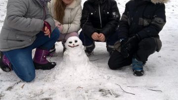 Stavíme sněhuláky "Sněhuláci pro Afriku"