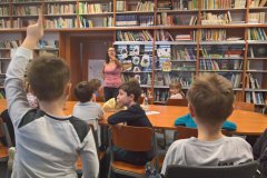 Co bude Kamilek dělat v knihovně?