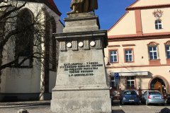 "Socha Jana Žižky byla postavena na náměstí v Táboře na konci 19. století, jako úcta a památka k Janu Žižkovi."