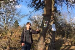 Fotka z kopce Vladař. "Bitva u Žlutic se  odehrála patrně v druhé půli listopadu roku 1421 na kótě 693 Vladař, stojící přibližně 5 km jihovýchodně od města Žlutice. Husité pod velením slepého hejtmana Jana Žižky se zde tři dny úspěšně bránili."
