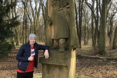"Byl jsem u letohrádku Hvězda, kde jsem se vyfotil se sochou Jana Roháče z Dubé. Jan Roháč byl husitský hejtman a jeden z nejbližších lidí Jana Žižky. "