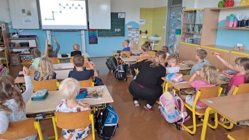 Procvičujeme prstíky a objevujeme naše okolí