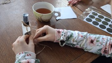 KROUŽEK MALÁ ALCHYMISTKA - VOŇAVÉ ČAROVÁNÍ S PŘÍRODOU