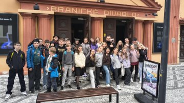 Divadlo Bravo - Cirkus Bazar