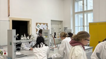 Kurz v chemické laboratoři (27. 2. 2026)